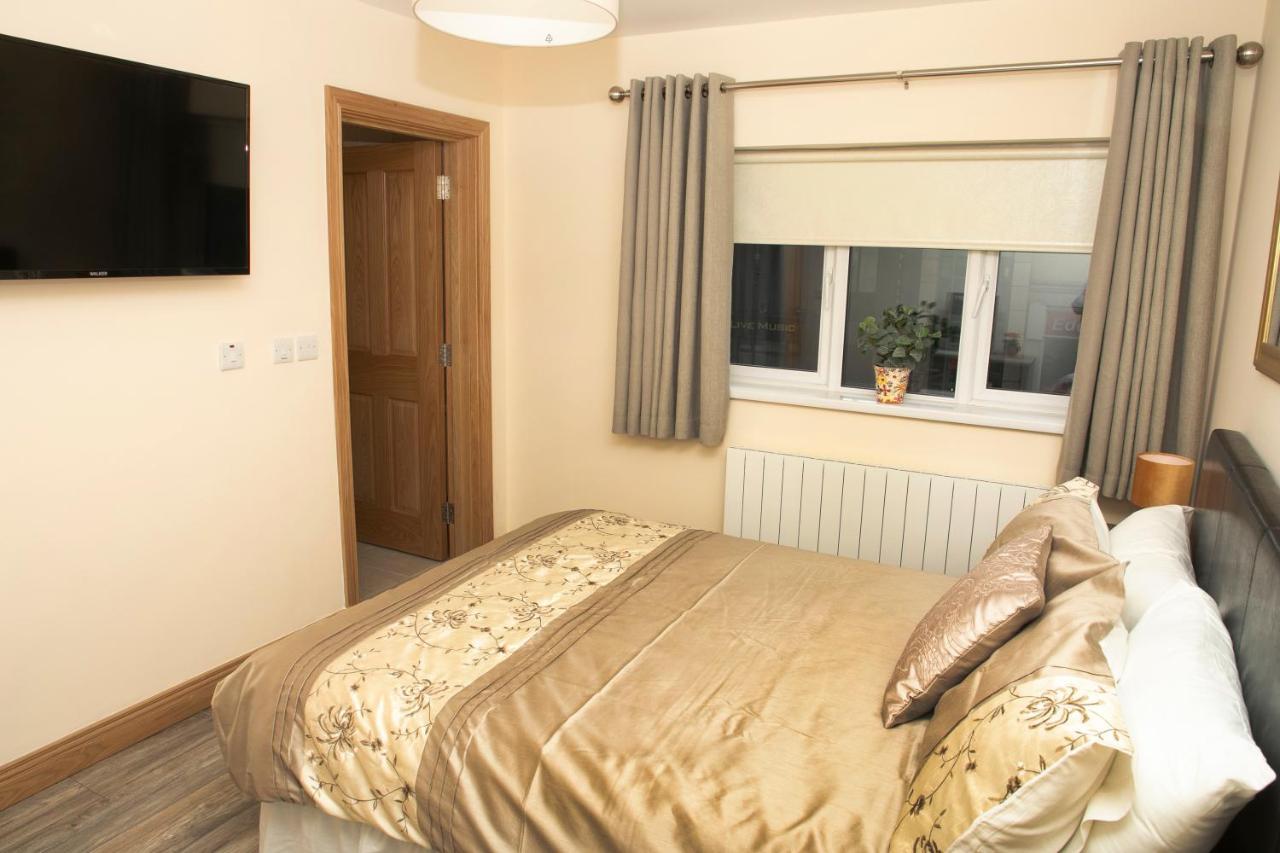 アスローン アーチ ハウス B＆B Bed & Breakfast エクステリア 写真