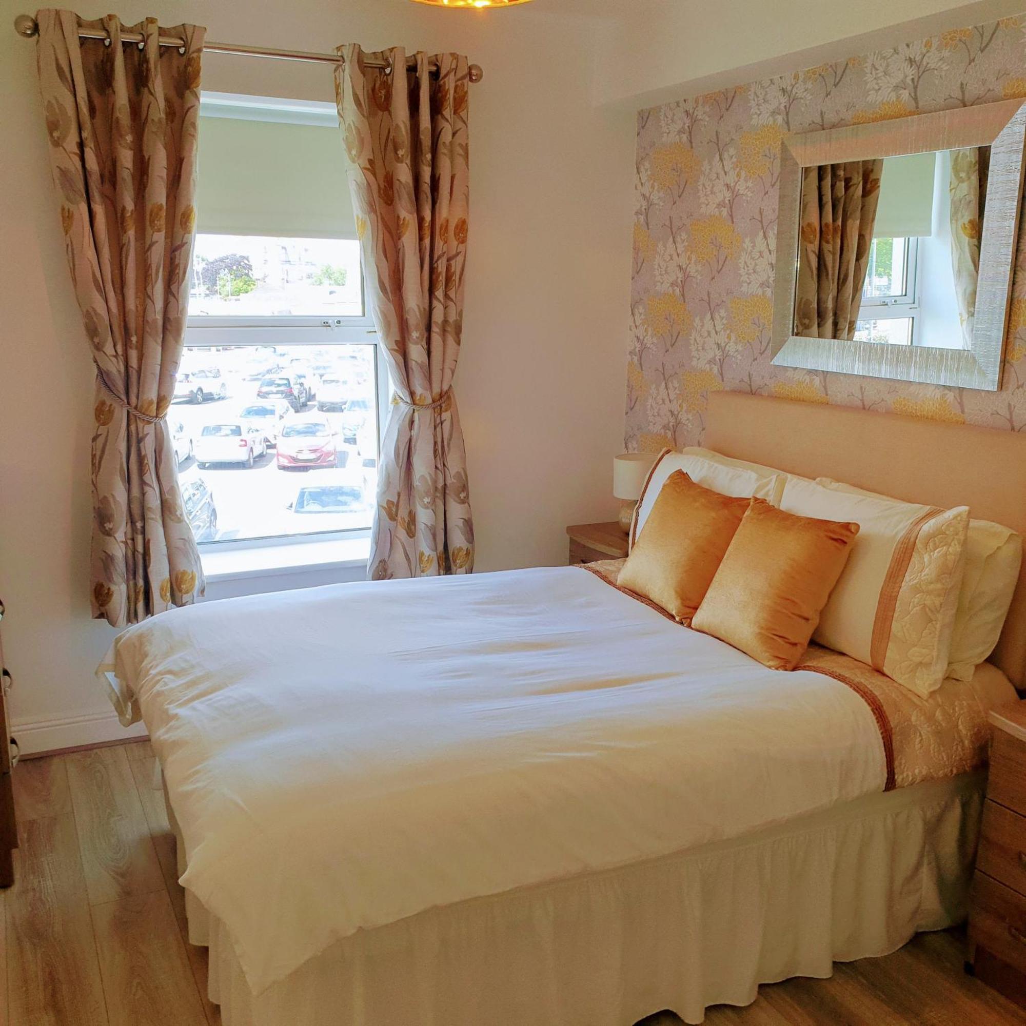 アスローン アーチ ハウス B＆B Bed & Breakfast エクステリア 写真